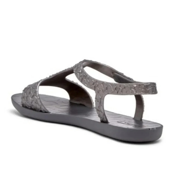 Ipanema grey silver sandals - Picture 2 of 3
